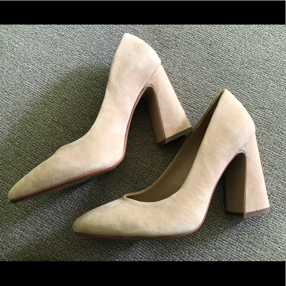 Gianni Bini suede block heels